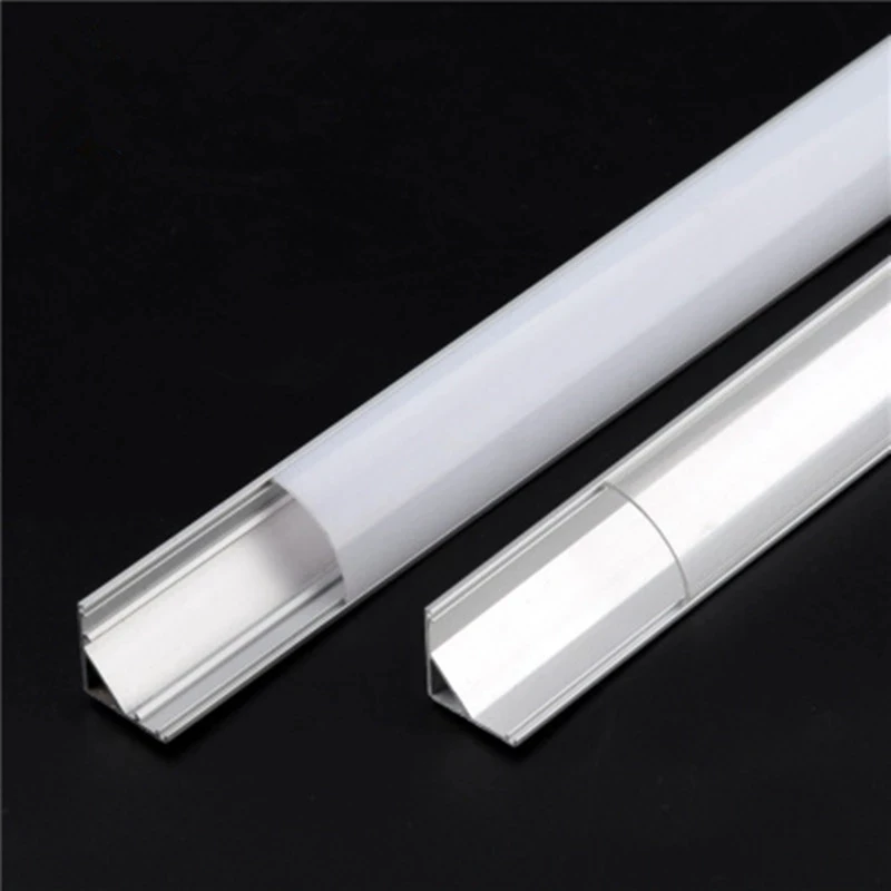 1-30pcs / lote de 0,5 m / pcs ângulo de 45 graus, perfil de alumínio para 5050 3528 5630 branco Leitoso tiras de LED / canal tampa transparente