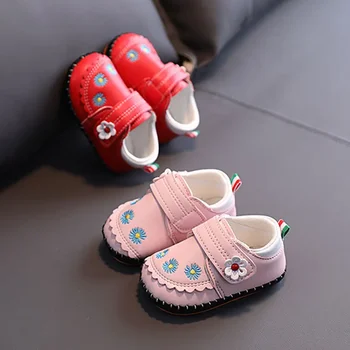 Sapatos De Bebê De Novo Flor De Costura Do Saco Do Bebê Pré-Passo Sapatos Bonitos Meninas Bebe Pequeno Calçado De Couro De Conforto